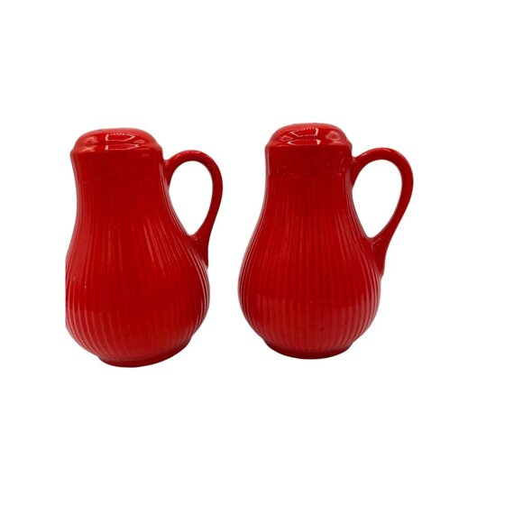 Vintage Hall Pottery Red Handle Salt and Pepper Shaker 5" - Picture 2 of 8